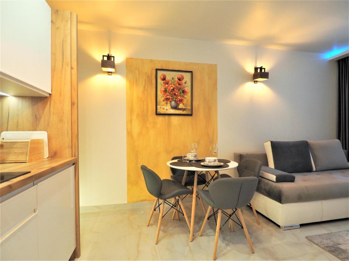 Vip Centrum Przy Rowni Apartment *